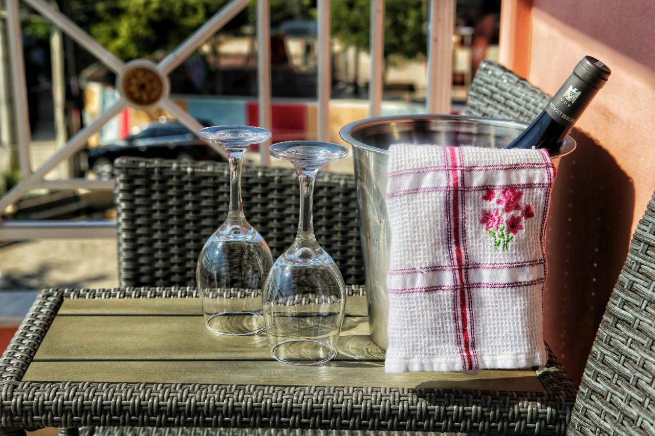 Brati II Beach Hotel Arkoudi Luaran gambar